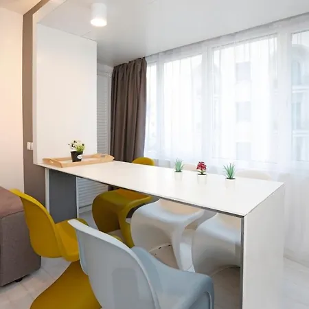Platinum With 2 Bedrooms Bucharest