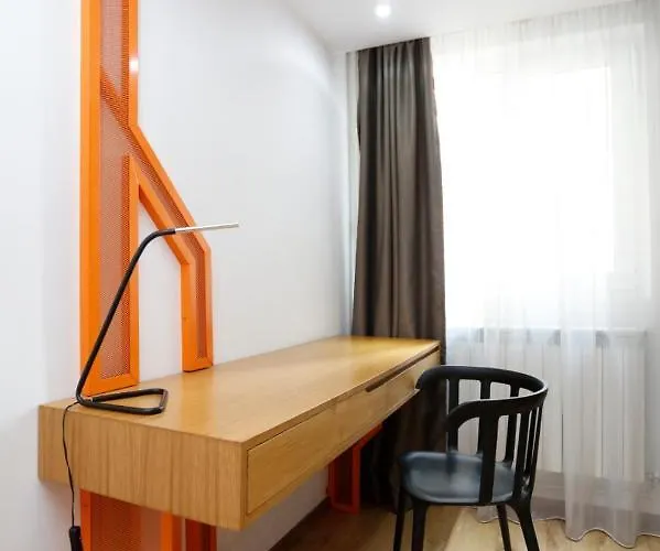Platinum With 2 Bedrooms Apartment *
